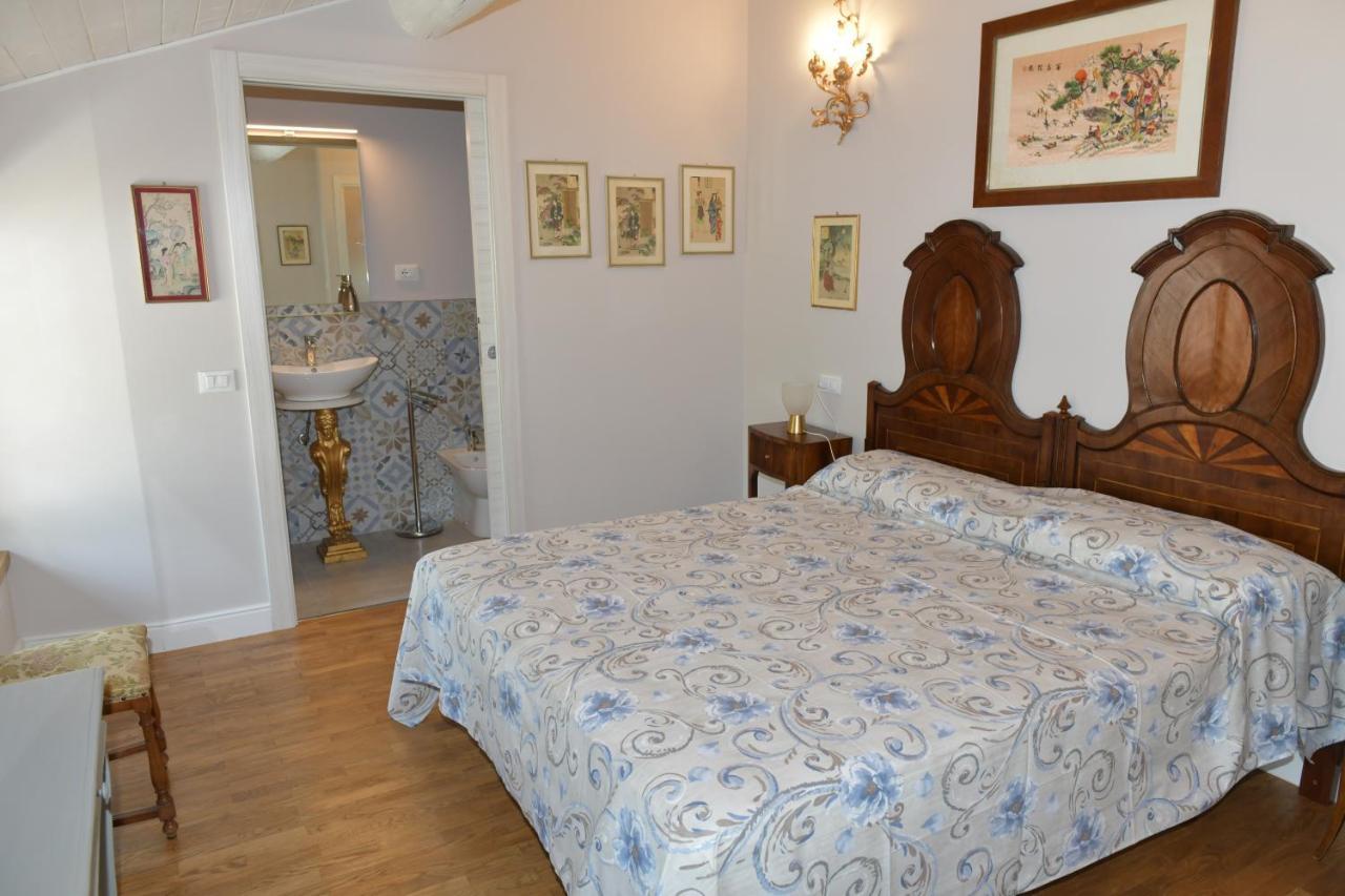카프레네돌로 Civico 43 B&B 외부 사진